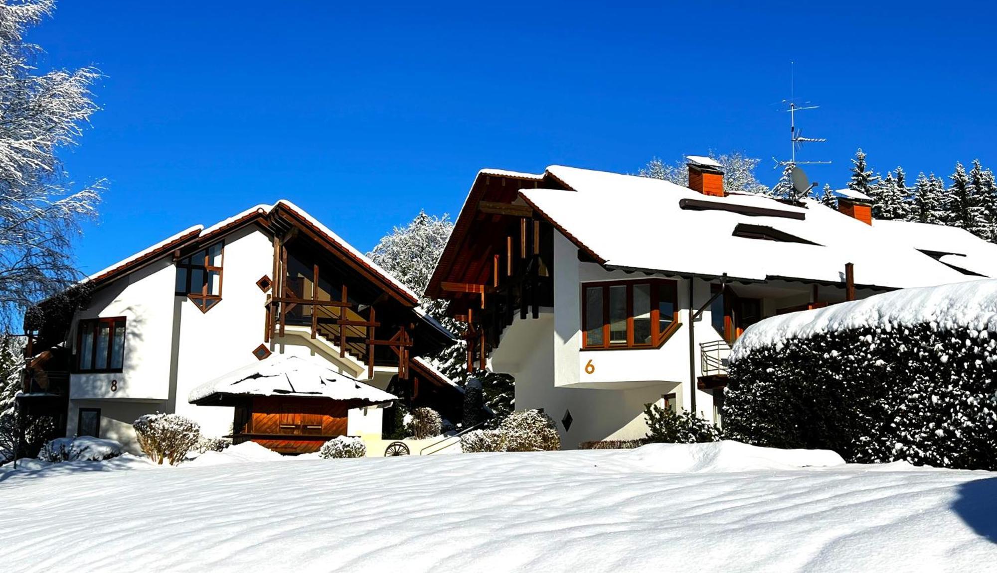 Michels Apartment ทิทิเซ-นอยชตัดท์ ภายนอก รูปภาพ